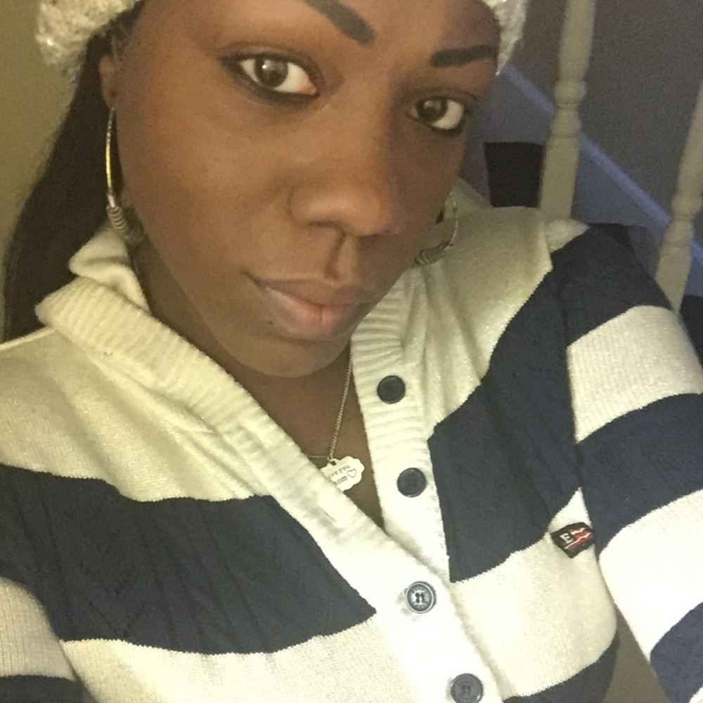 Meet your Posher, Chanell